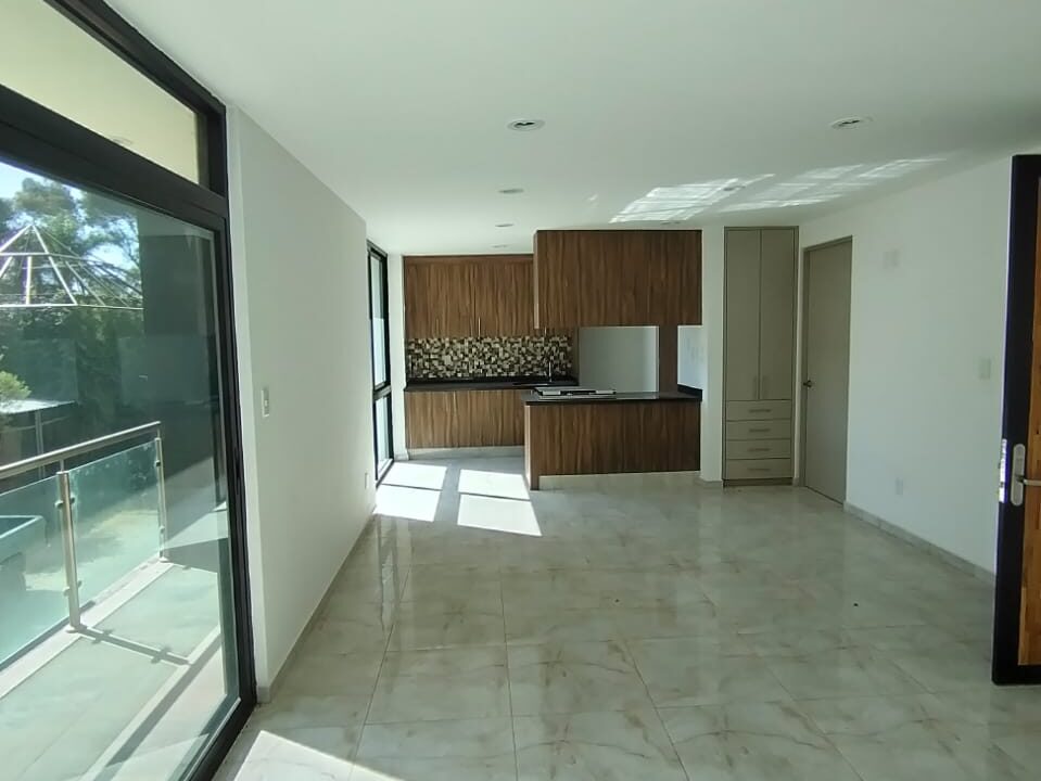 WhatsApp Image 2024-12-11 at 10.49.05 AM (2)